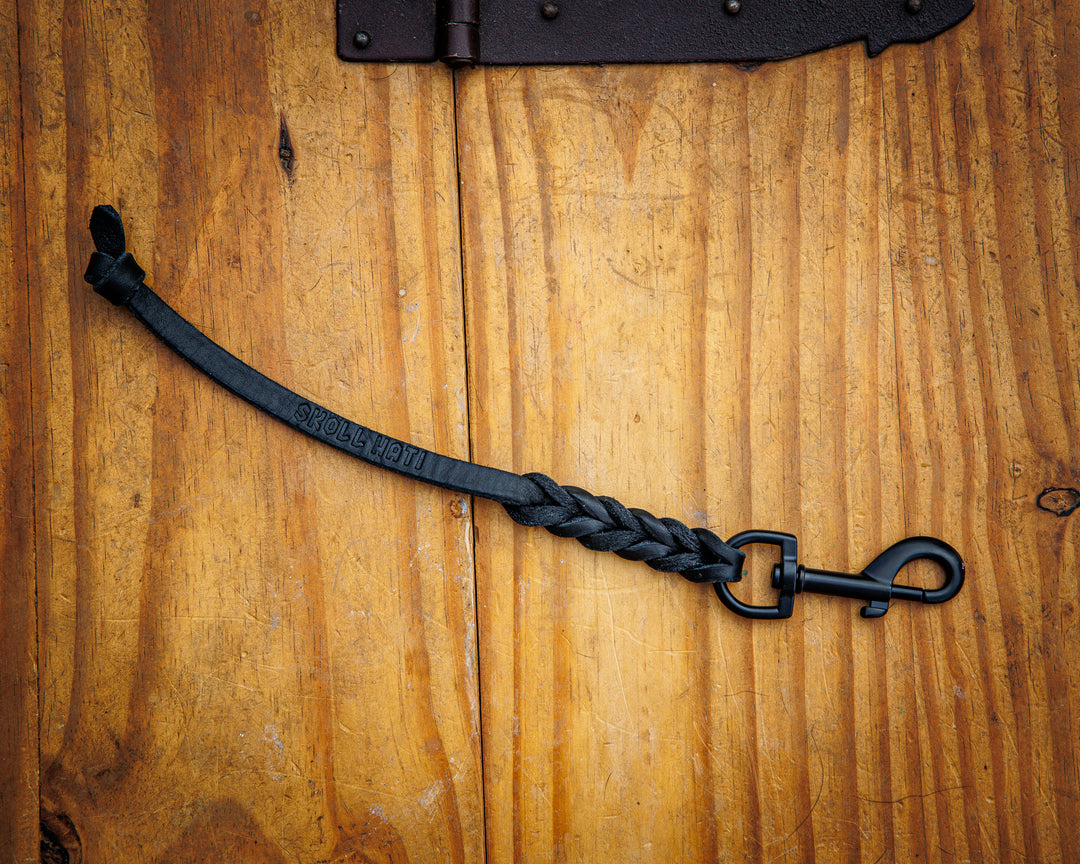 SkollHati Soft Leather braided Tab